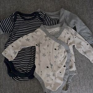 Hannah Anderson baby onesie body suits NWOT unisex